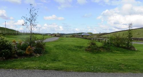 160523 Herding Hill 005a