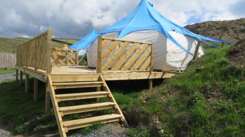 160523 Herding Hill 011a