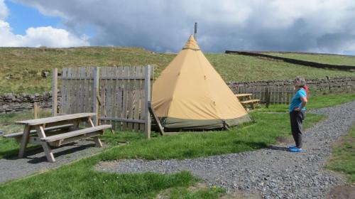 160523 Herding Hill 014a