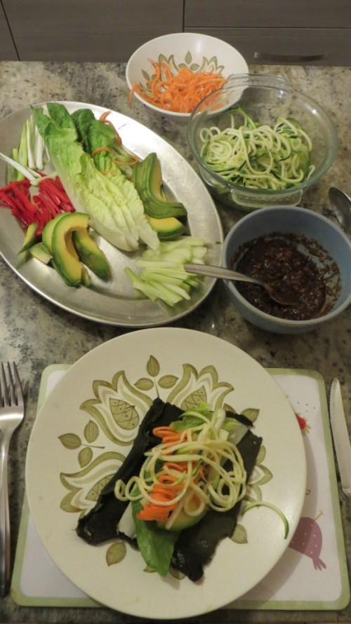 ... and here's the end result. That's one quarter of a spinach wrap piled with salad.